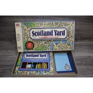 Scotland Yard Detective Board Game Vintage 1985 Milton Bradley miss pawn/log pad